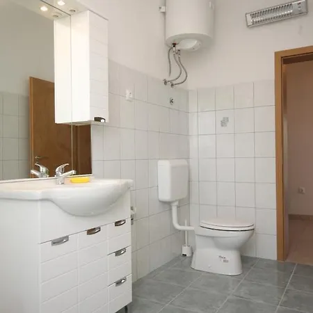 Apartment 8257b *