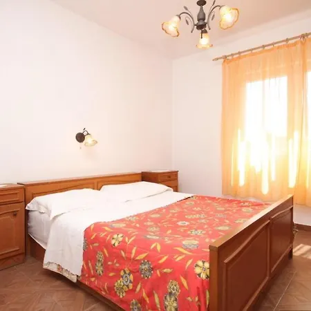 8257b Apartment *